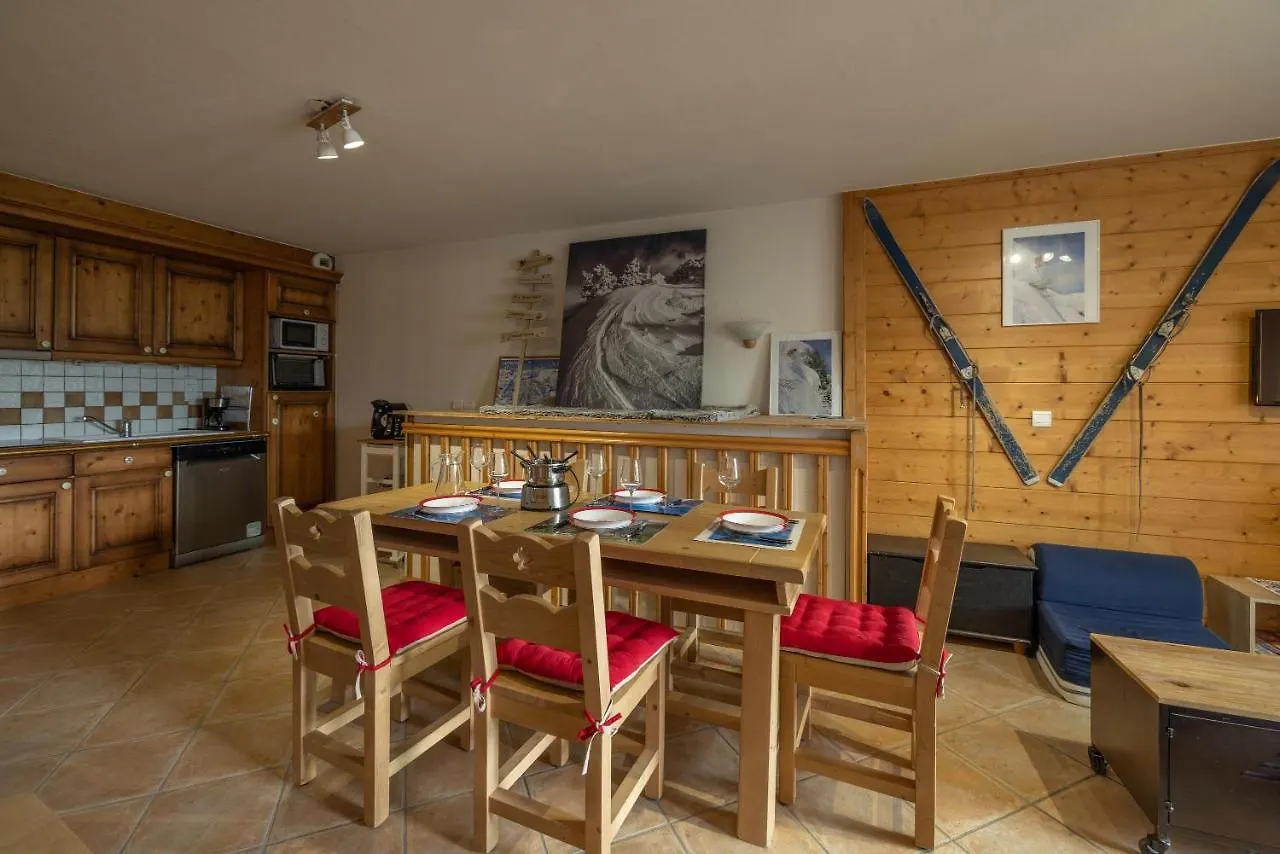 Morillon 1100 Skis Aux Pieds France